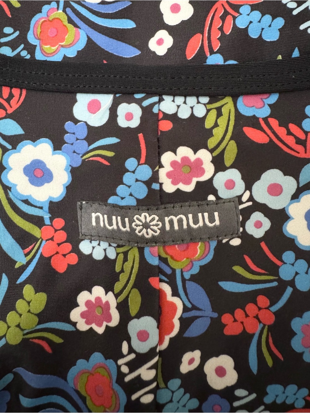 nuu•muu Fleurty Active Dress Black Ditsy Floral Keyhole Athleisure Medium - Picture 15 of 16